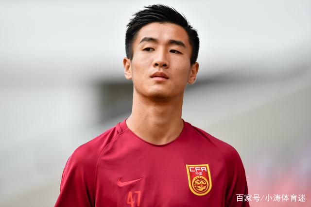男篮热身赛回顾：贺希宁18分有力表现，中国艰难取胜